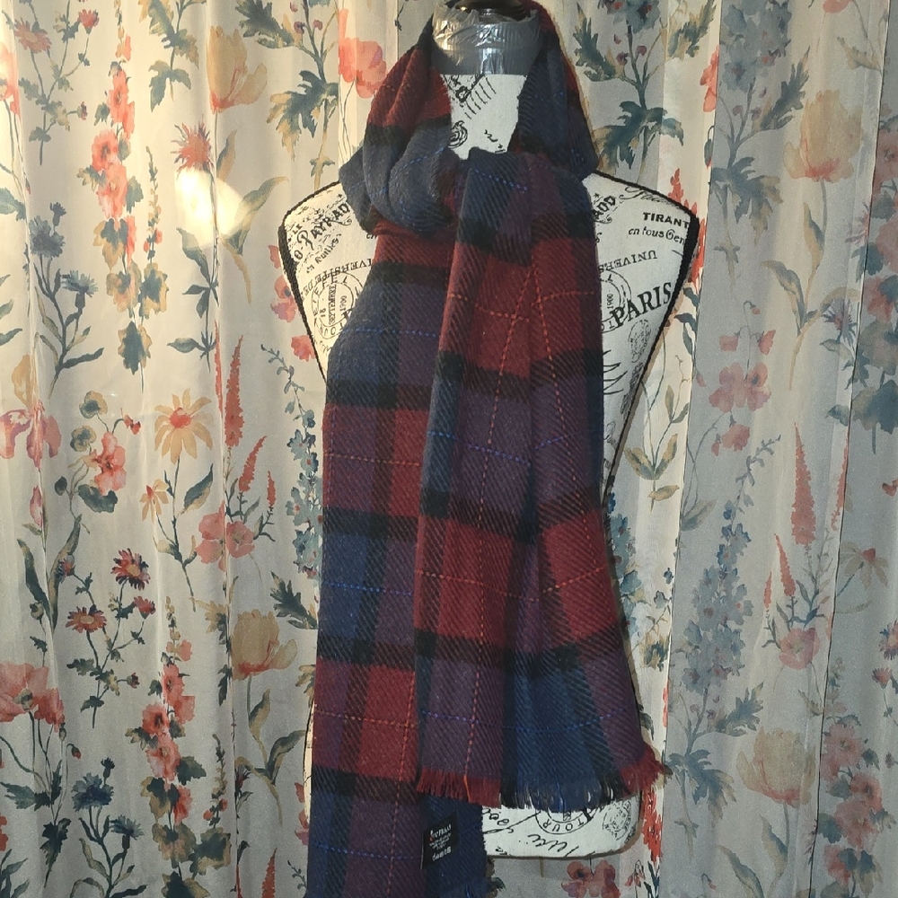 V.fraas Unisex Plaid Wool-Blend Scarf in Burgundy & Navy